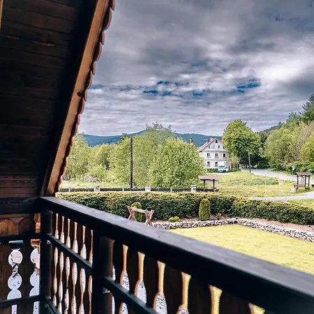 Casa de Férias Gorskie Chatki Krysi I Piotrka Blekitny